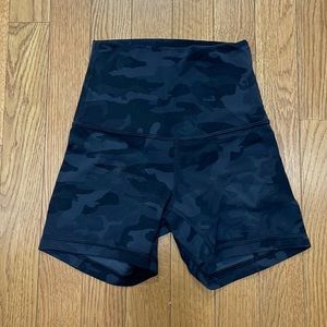 Lululemon align 4” Camo short